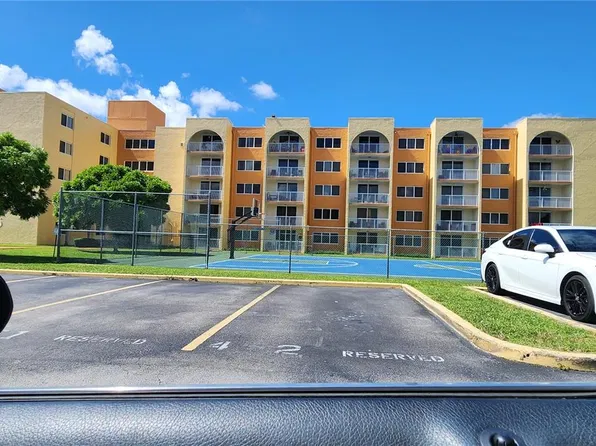 7000 NW 186th St, Hialeah, FL