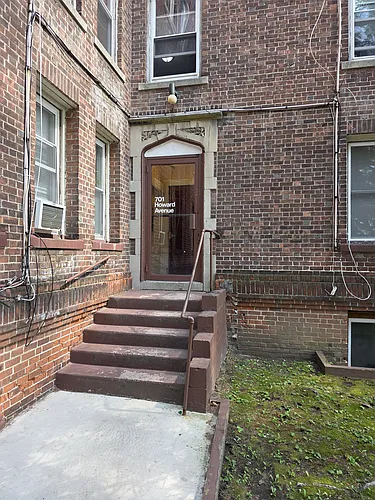 701 Howard Ave #4B Photo 1
