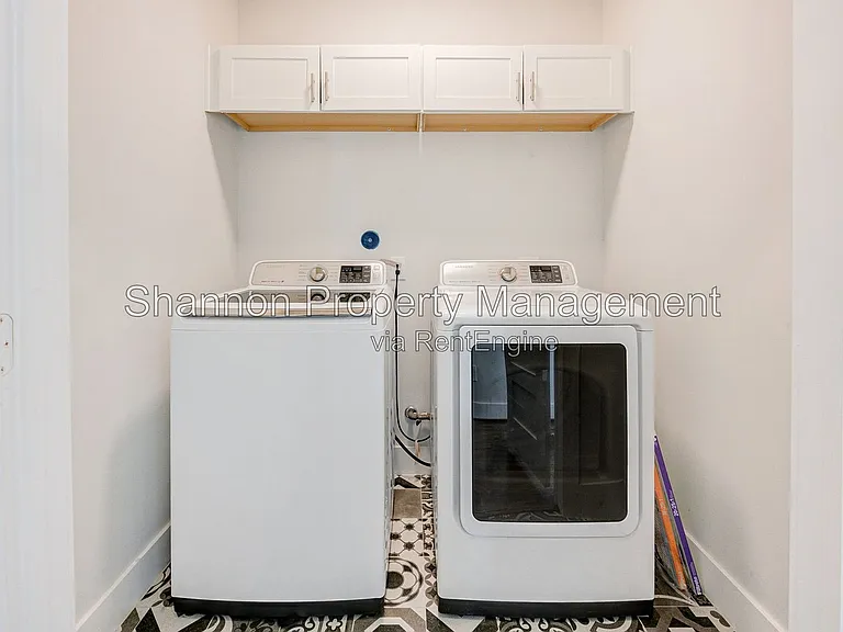 1603 Colorado St — Photo 19