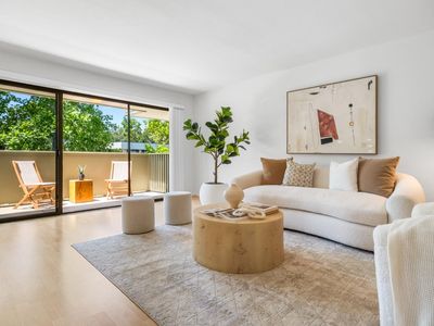 2361 Sharon Rd, Menlo Park, CA, 94025