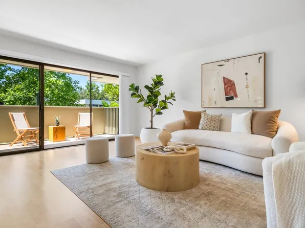 2361 Sharon Rd, Menlo Park, CA 94025