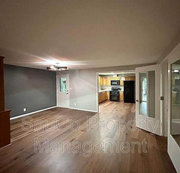 515 SE 26th Ave — Photo 8