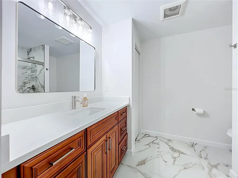 11148 Pinewood Cove Ln — Photo 51