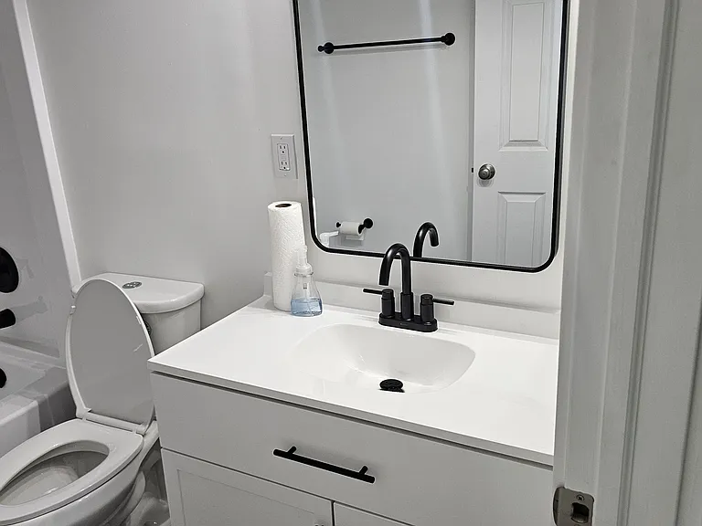 2324 Newton St #2324 — Photo 7