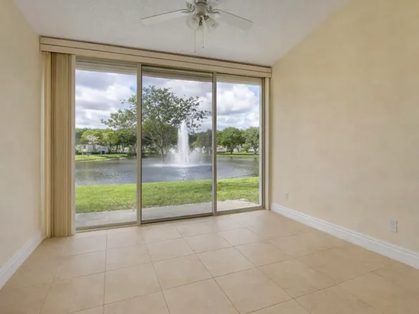 9202 Vineland Court #F, Boca Raton, FL 33496