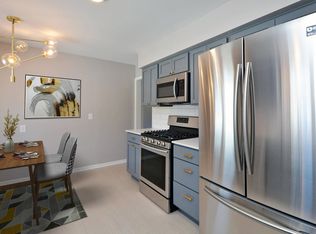 5204 Grandview Ln, Minneapolis, MN 55436