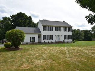 419 Hudson Rd, Sudbury, MA 01776
