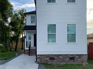 2404 Music St, New Orleans, LA 70117