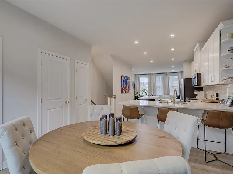 6112 Station Crossing Ave — Photo 20