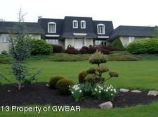 44 Fordham Rd, Wilkes Barre, PA 18702