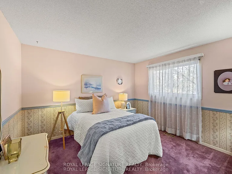 22 Madsen Cres — Photo 26