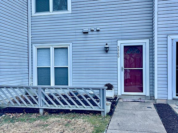2nd image of 3569 Plumtree Dr