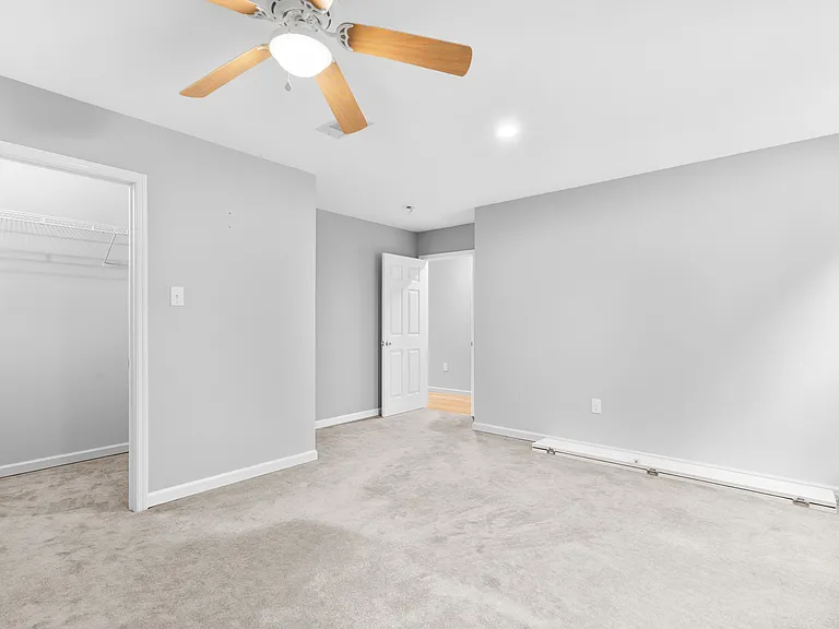 421 Lafayette St — Photo 11