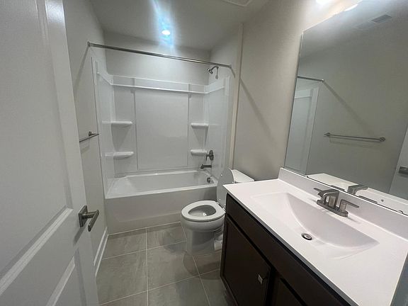2nd image of 538 Old Lime Pl