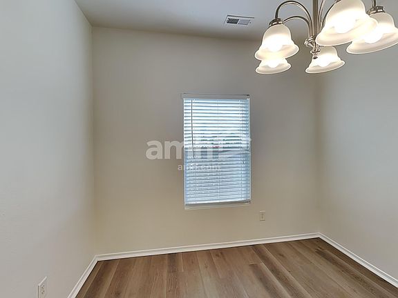 5th image of 3410 Charterhall Ln