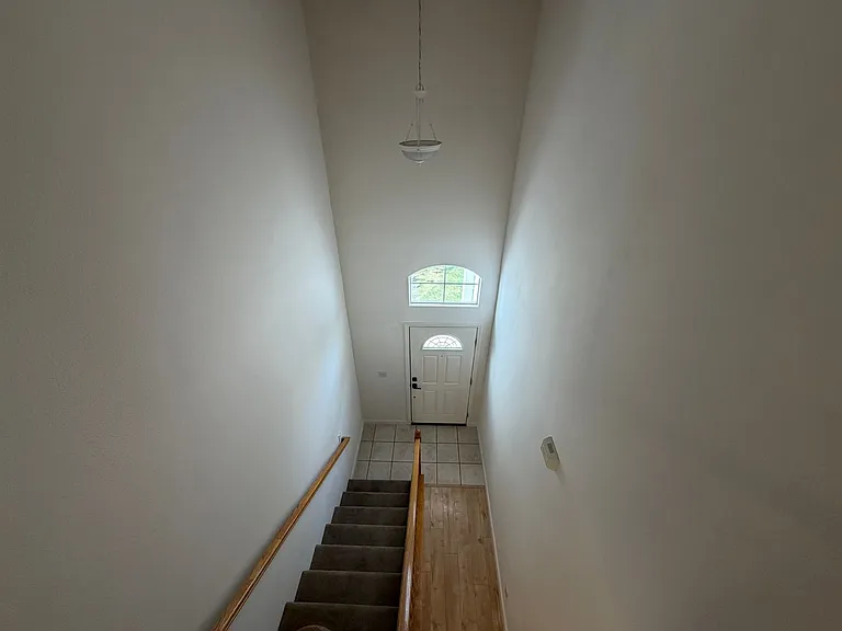 50 Corrietta Ct — Photo 7