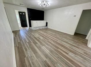 207 W Rosa St, Shawnee, OK 74804