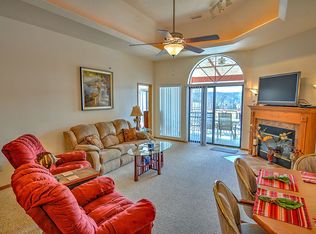 50 Aqua Fin Dr UNIT 4B, Lake Ozark, MO 65049