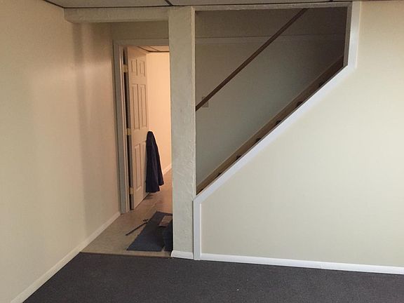 Lower level Rec room/stairs