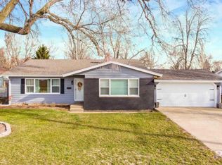 1713 W Cloverdale Rd, Chillicothe, IL 61523