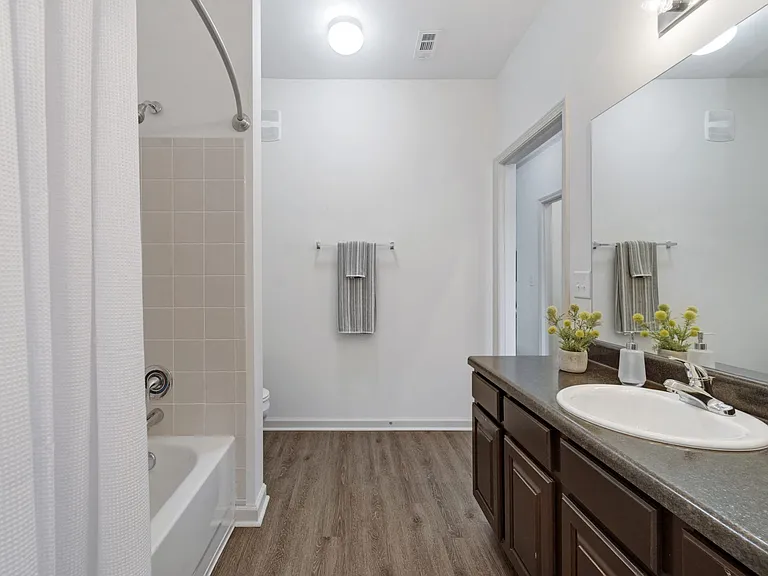 Two Bedroom - 2 Bed / 1 Bath - 928 Sq.Ft.