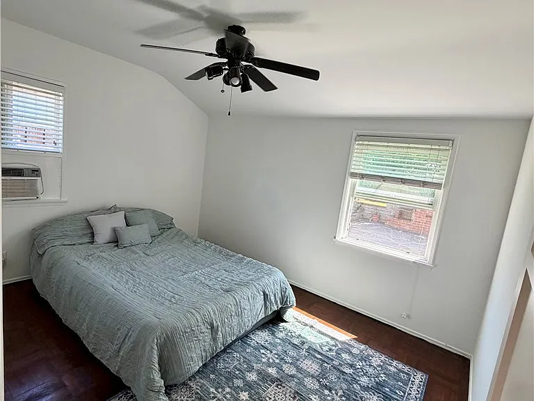 7002 Aura Ave — Photo 32