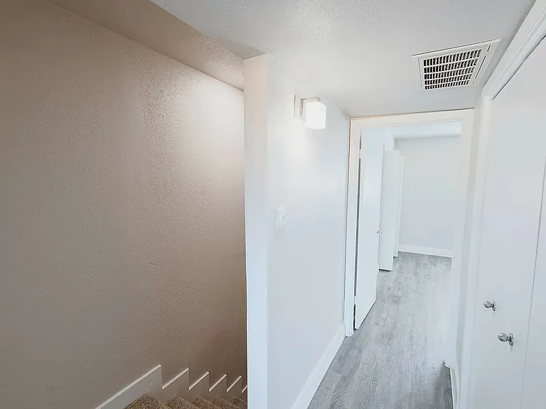 Arcata Townhomes — Photo 108