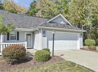 30960 Jasmine Ct, North Olmsted, OH 44070