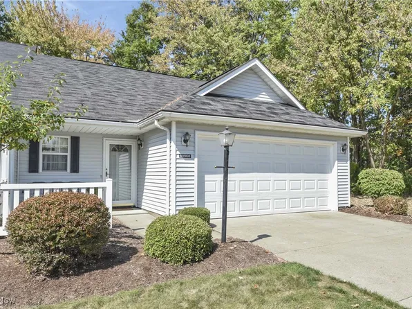 30960 Jasmine Ct, North Olmsted, OH 44070