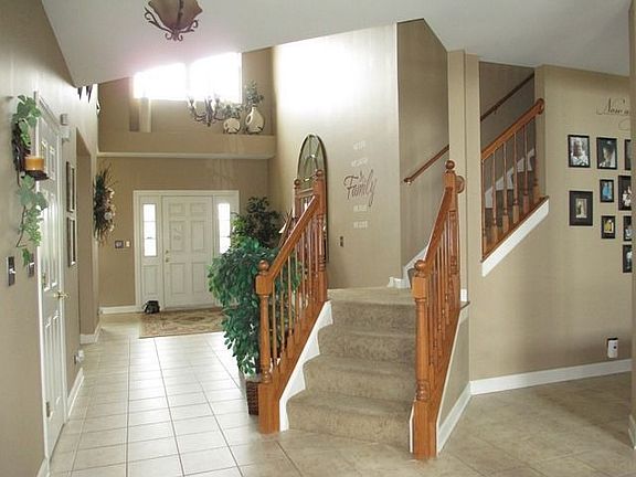 4th image of 475 Glover Dr