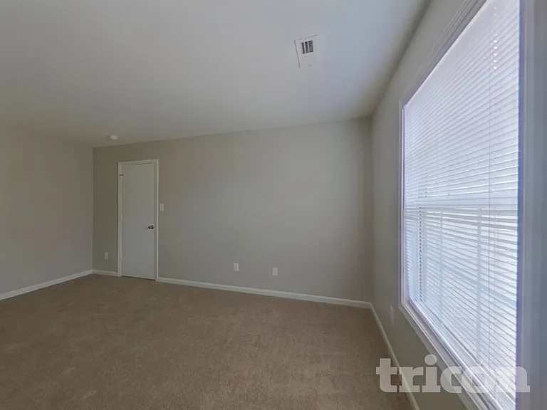 1548 Hollow Maple Dr — Photo 12