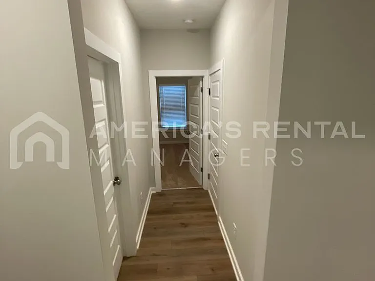 2158 Ellsworth Loop Rd — Photo 6
