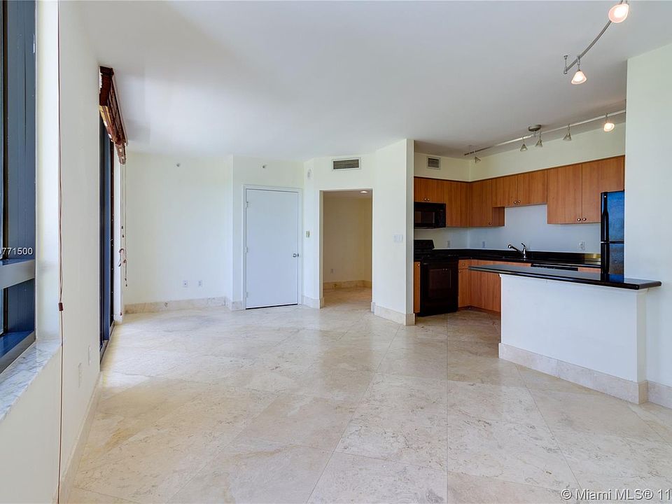 1st image of 1330 West Ave APT 512