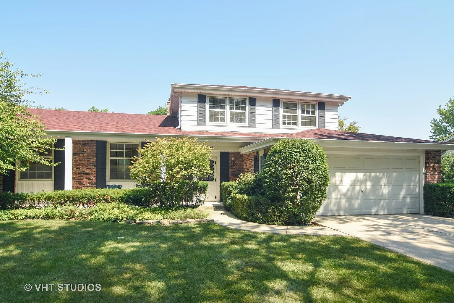 3128 Maple Leaf Dr photo 1