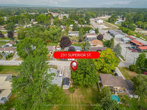 231 Superior St, Clearview, ON L0M 1S0