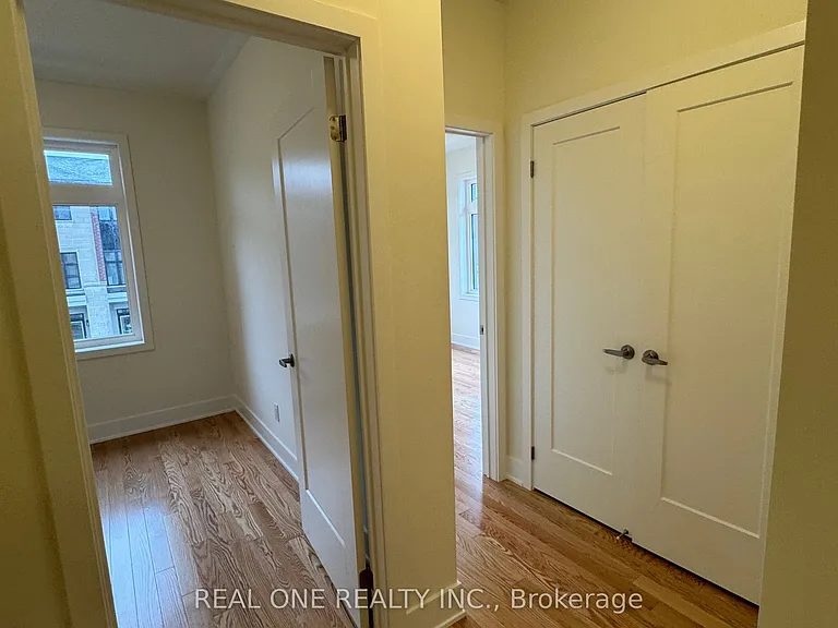 75 Robert Eaton Ave — Photo 41