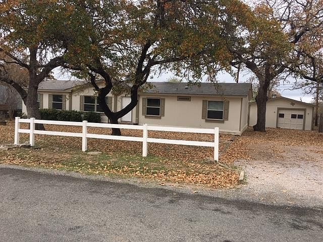 1st image of 643 Driftwood Ln