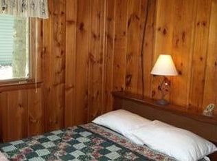 6403 Woodland Rd, Oscoda, MI 48750