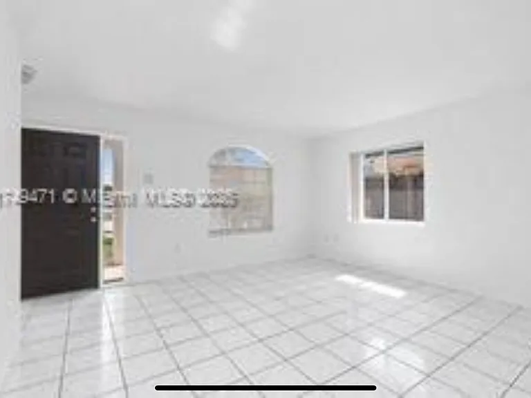 7582 W 34th Ct — Photo 3