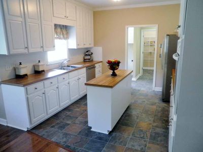 688 Doe Run Dr, Kernersville, NC, 27284