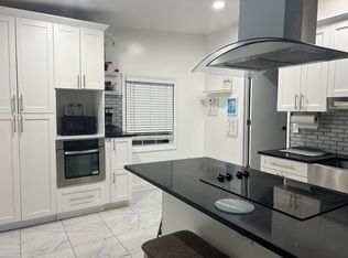 (Undisclosed Address), East Windsor, NJ 08520