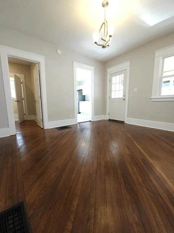 4534 Apulia Rd — Photo 4