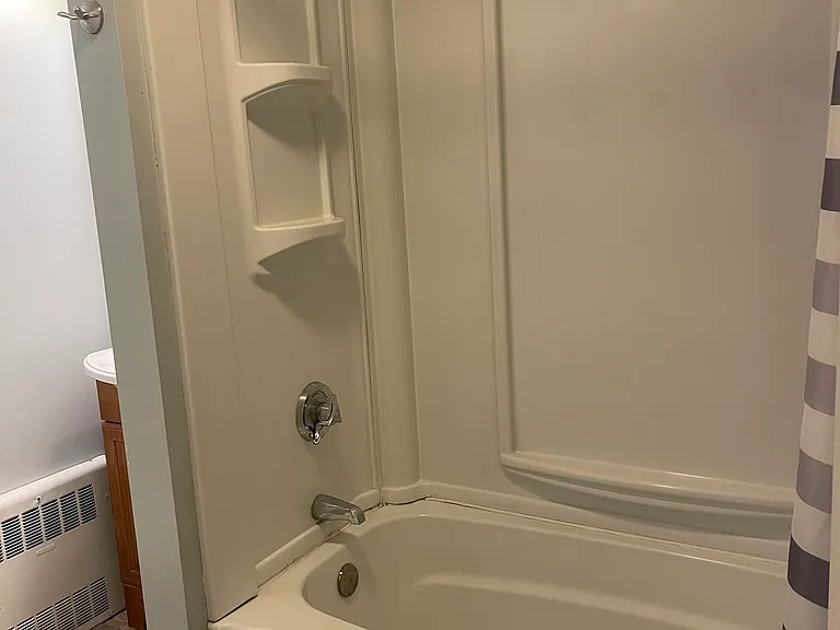 11 Maynard St #1 — Photo 6