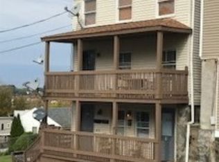 11 Glen St, Rensselaer, NY 12144