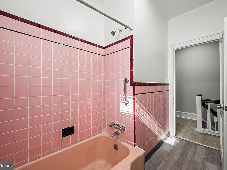 5011 Larchwood Ave — Photo 17
