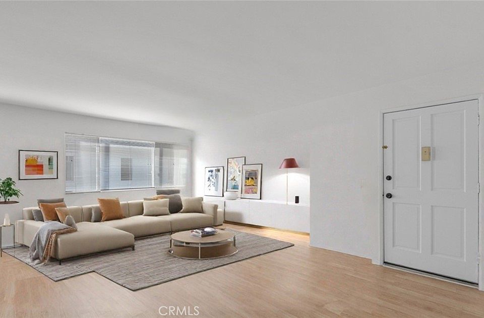 1st image of 18547 Collins St APT B22