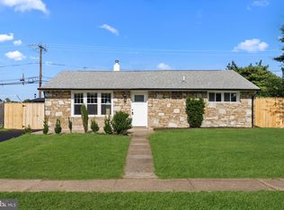 2504 Laurel Dr, Bristol, PA