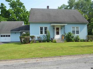 14 Eldridge St, Hoosick Falls, NY 12090
