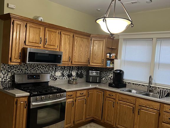 5th image of 5044 W Henderson St Fl 2nd
