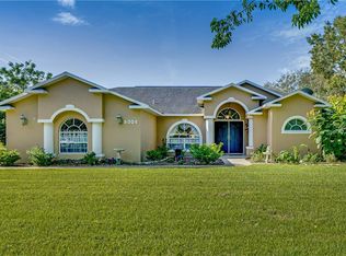 8006 Chaucer Dr, Weeki Wachee, FL 34607